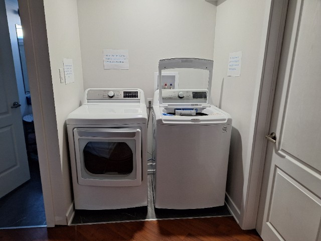 Grande chambre meublée, tout inclus, avec salle de bain privée