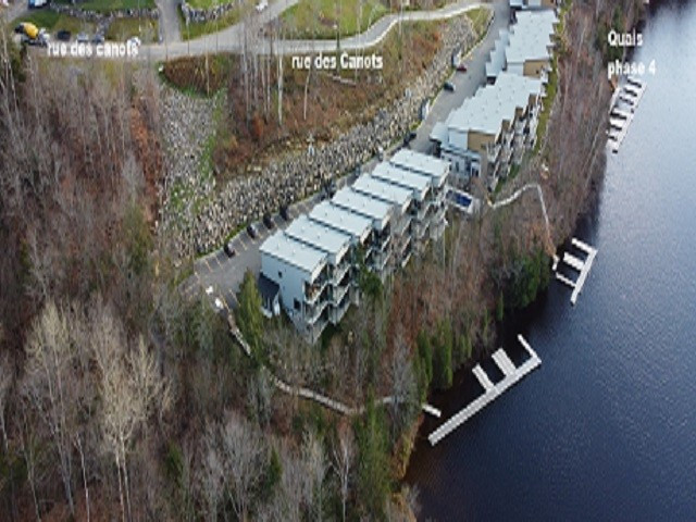 Condo sur le bord de la Rivière Saint-Maurice